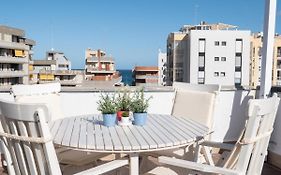 Seaview Luxury Penthouse - Bari Fesca